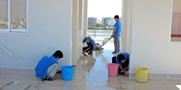 Vệ sinh công nghiệp theo giờ